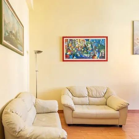Casa Angelina Con 3 Da Letto Apartamento *